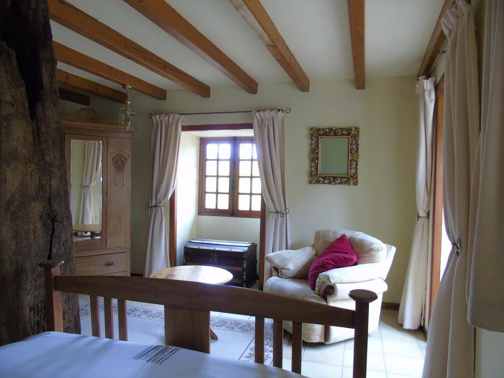 Vila Gite Chez Marot Varaignes Exteriér fotografie